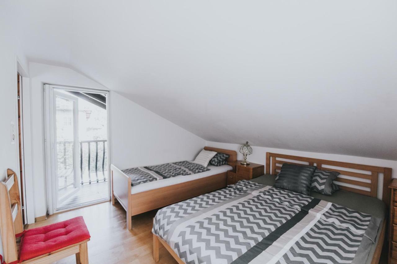 Garden House With Parking Lot Apartament *