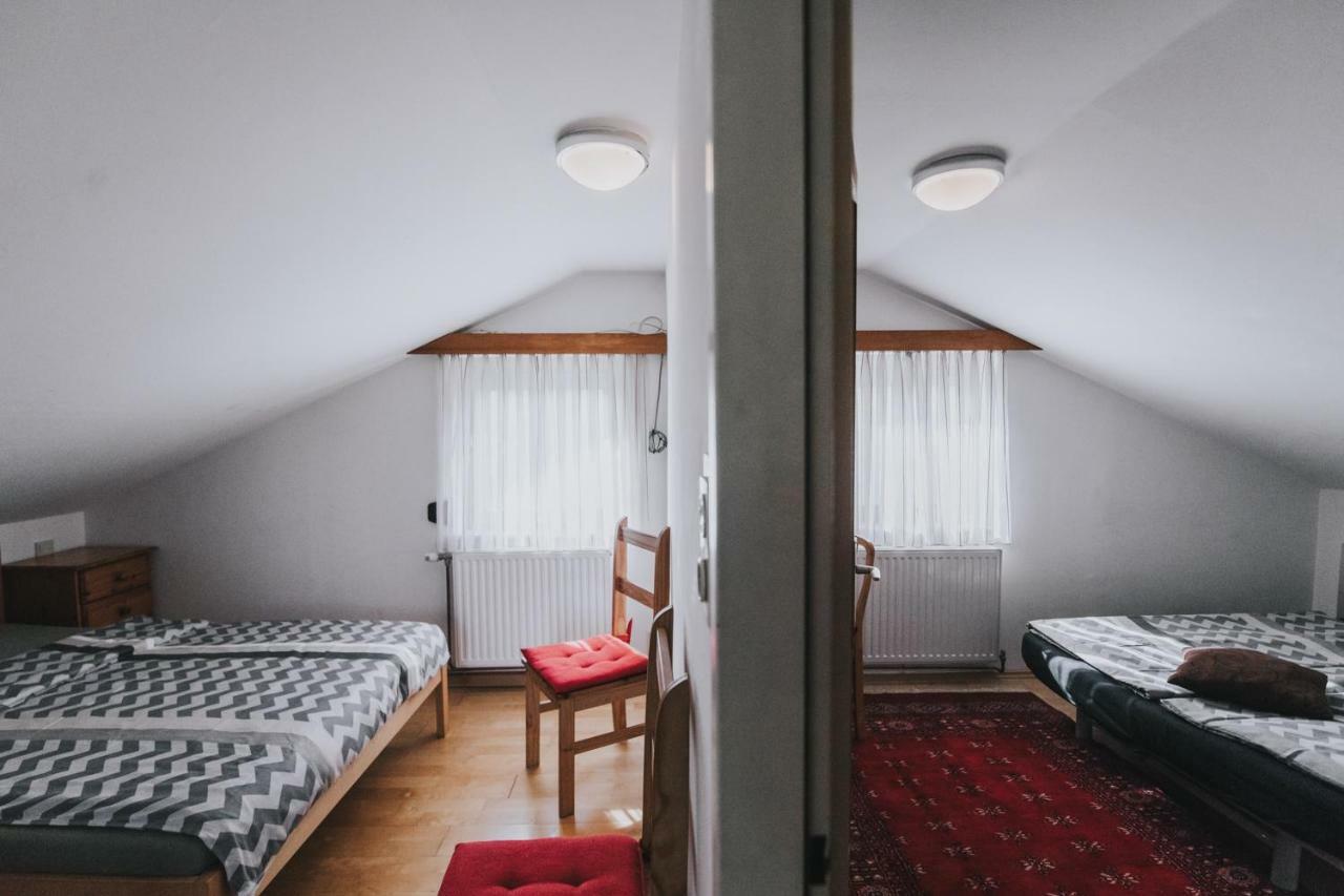 Apartament Garden House With Parking Lot *